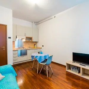 https://atmosfera-apartment.italymilanhotels.net